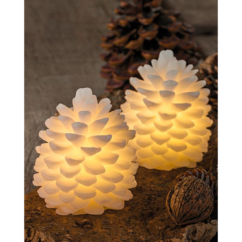 Clara dennenappels - 10 cm (2stuks)