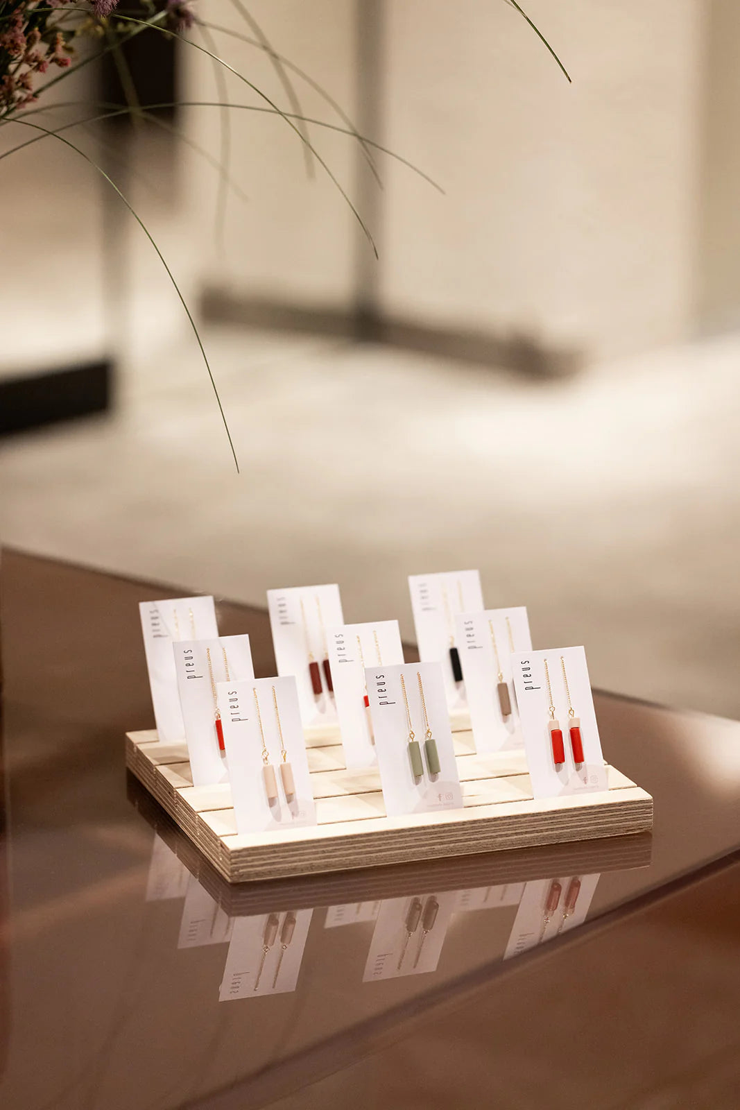 Mona | Oorbellen - cloudy white