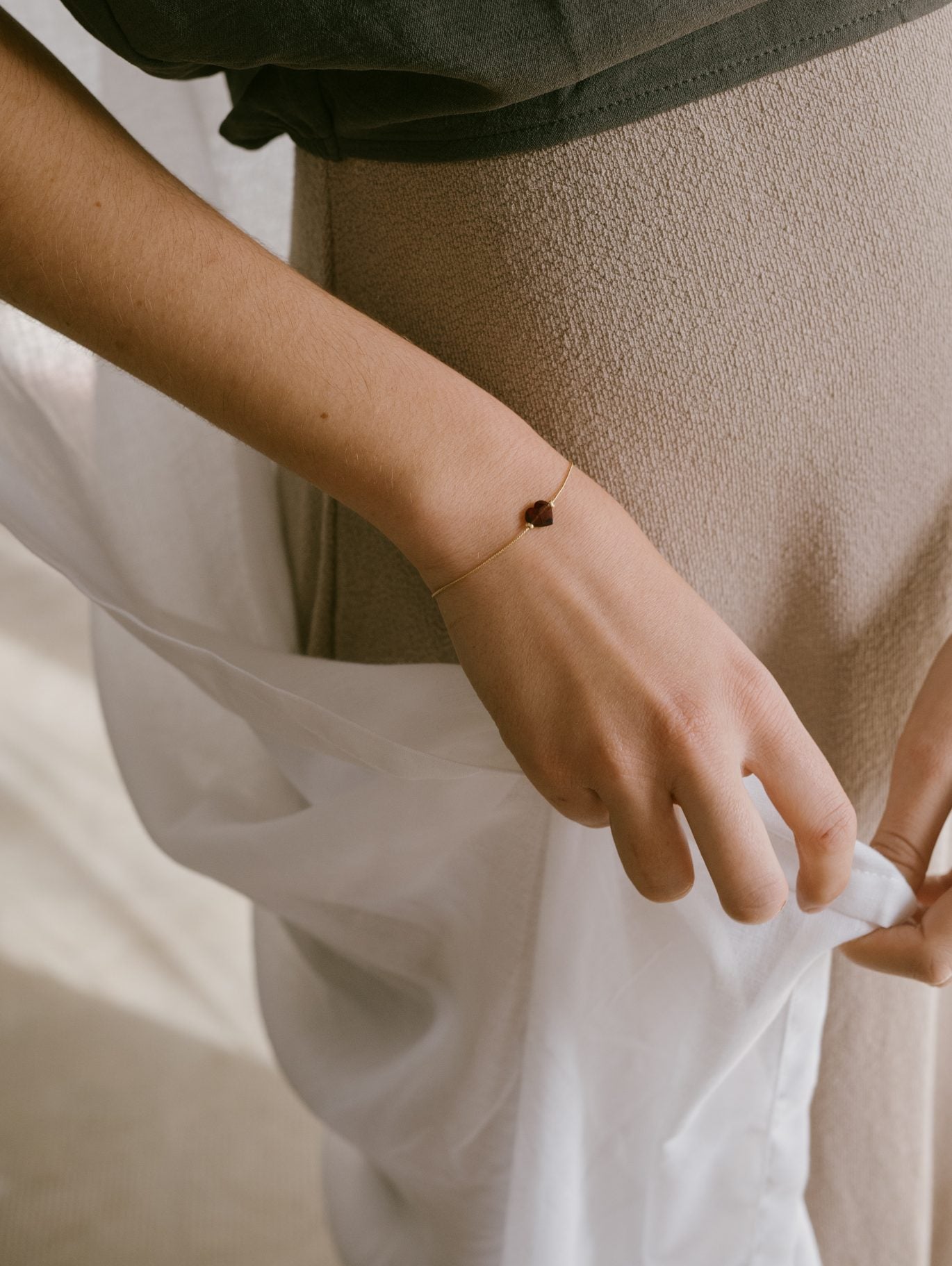 'Hart' armband - granaatkristal ( Energie + Liefde + Passie) (kopie)