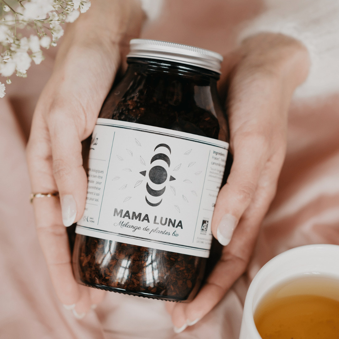'Mama Luna' thee in een grote glazen pot - bio