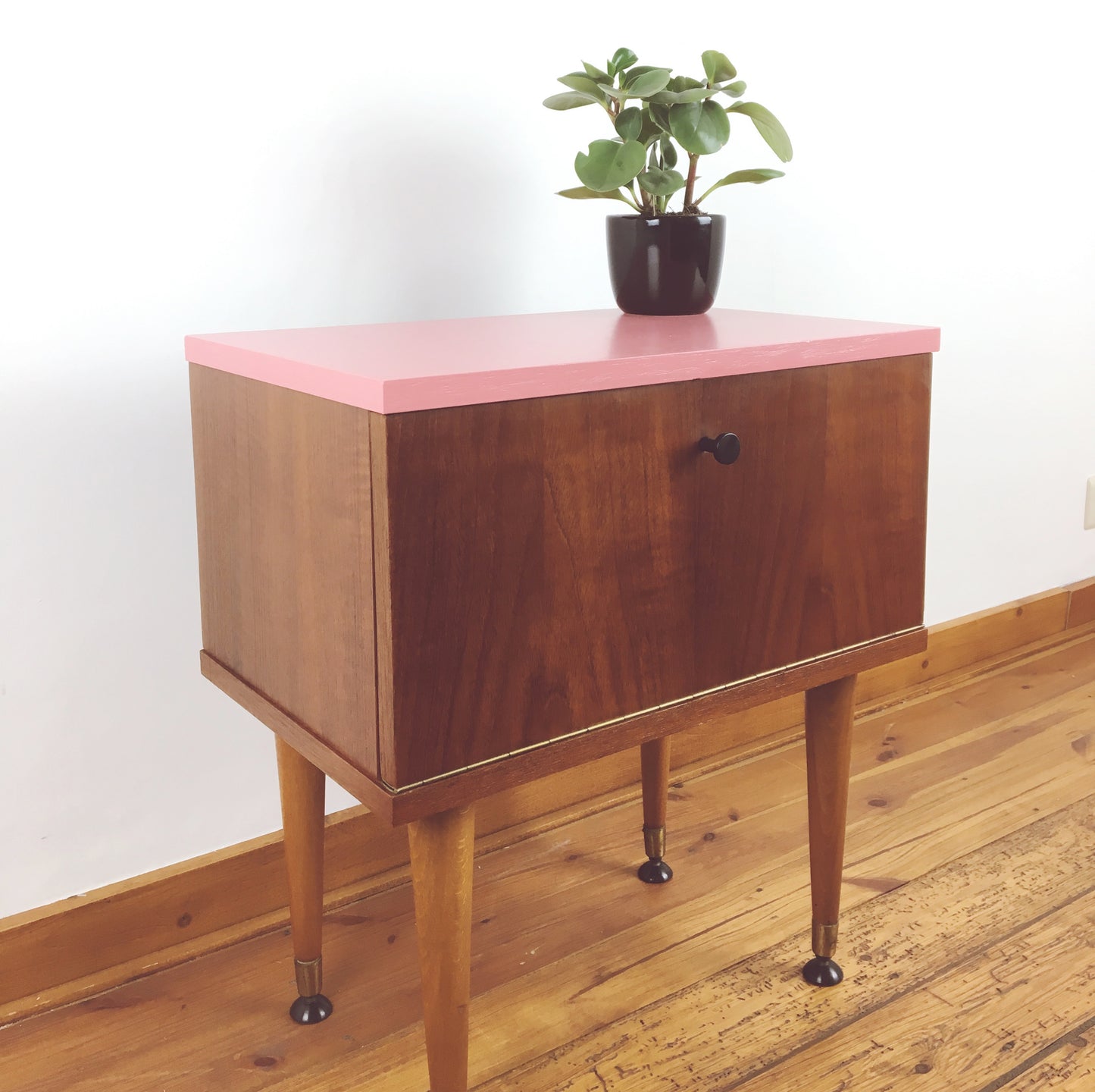 Set refurbished kastjes