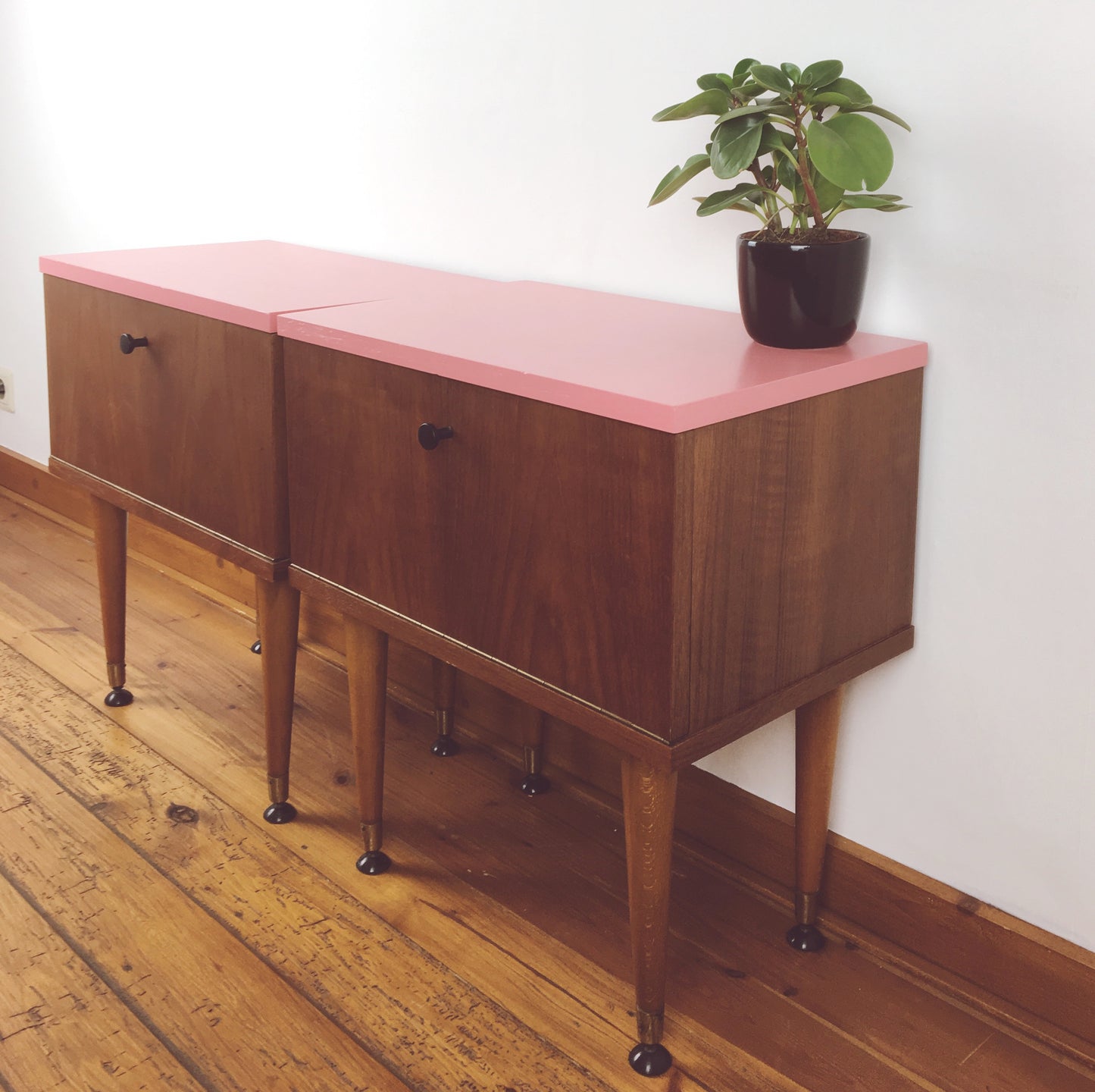 Set refurbished kastjes