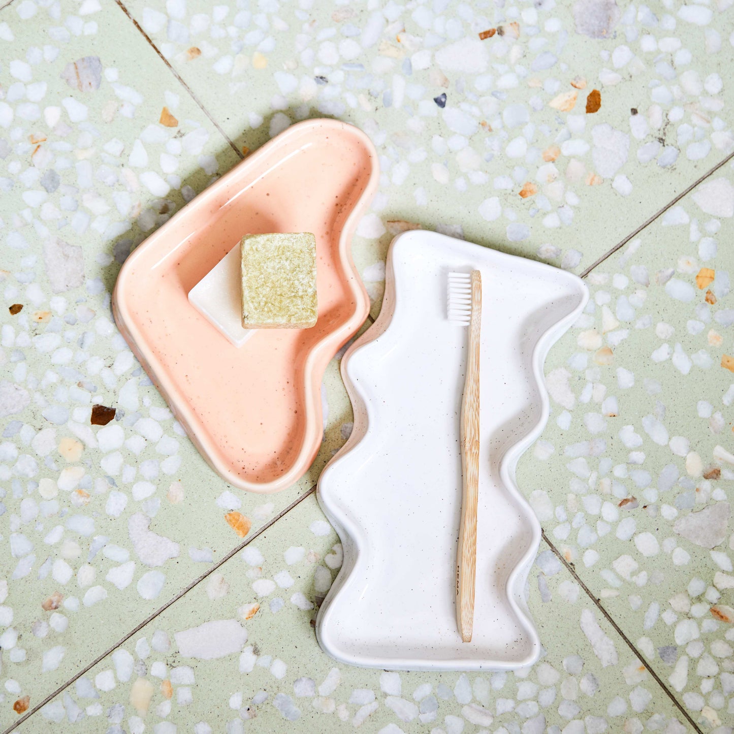 Keramische Wave Tray - Driehoek Peach