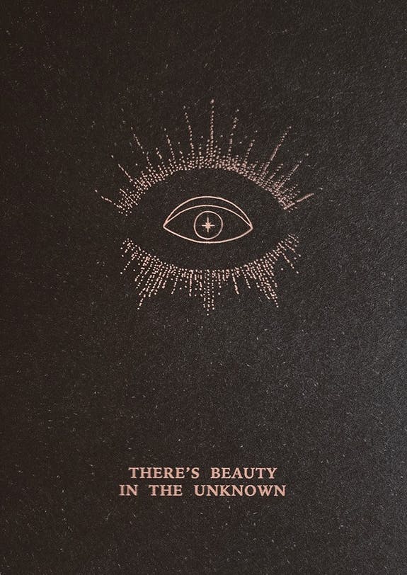 Postkaart 'There's beauty in the unknown'