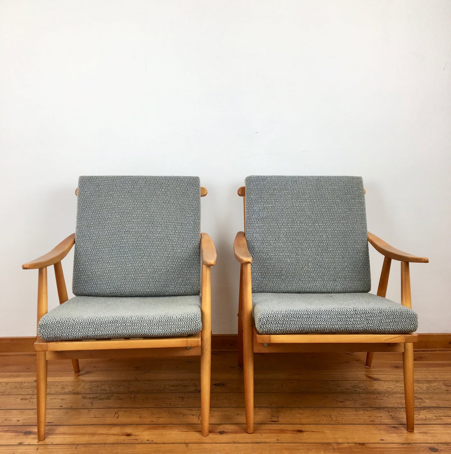 Vintage zetels - set of 2 - 1969