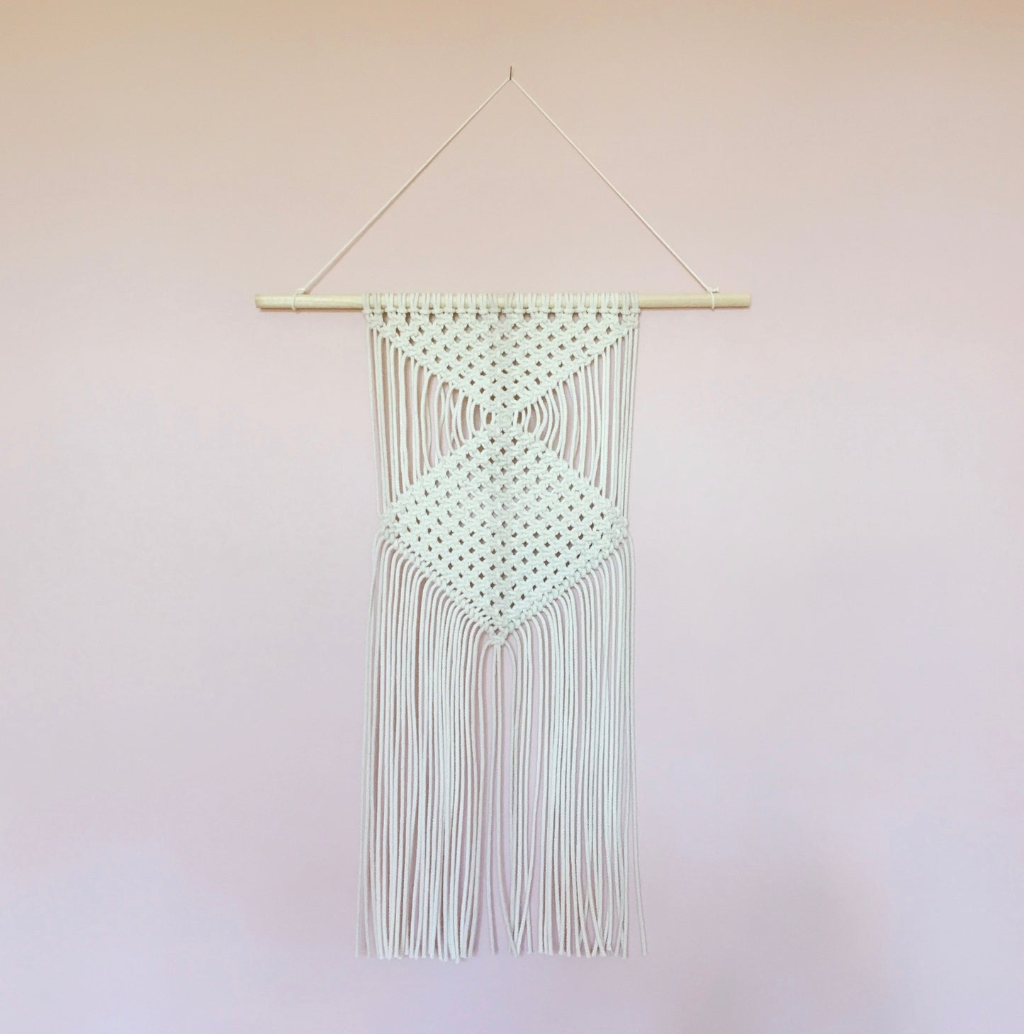 Wandmacraméhanger