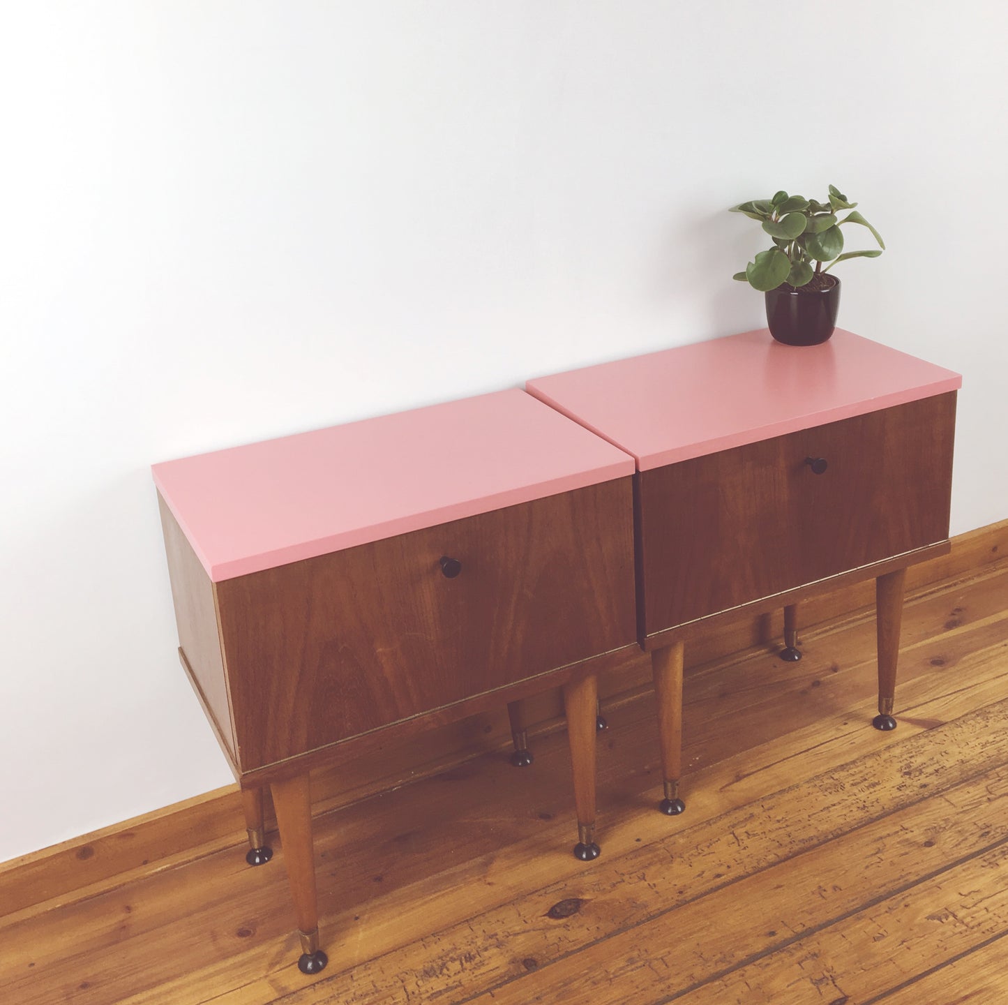 Set refurbished kastjes