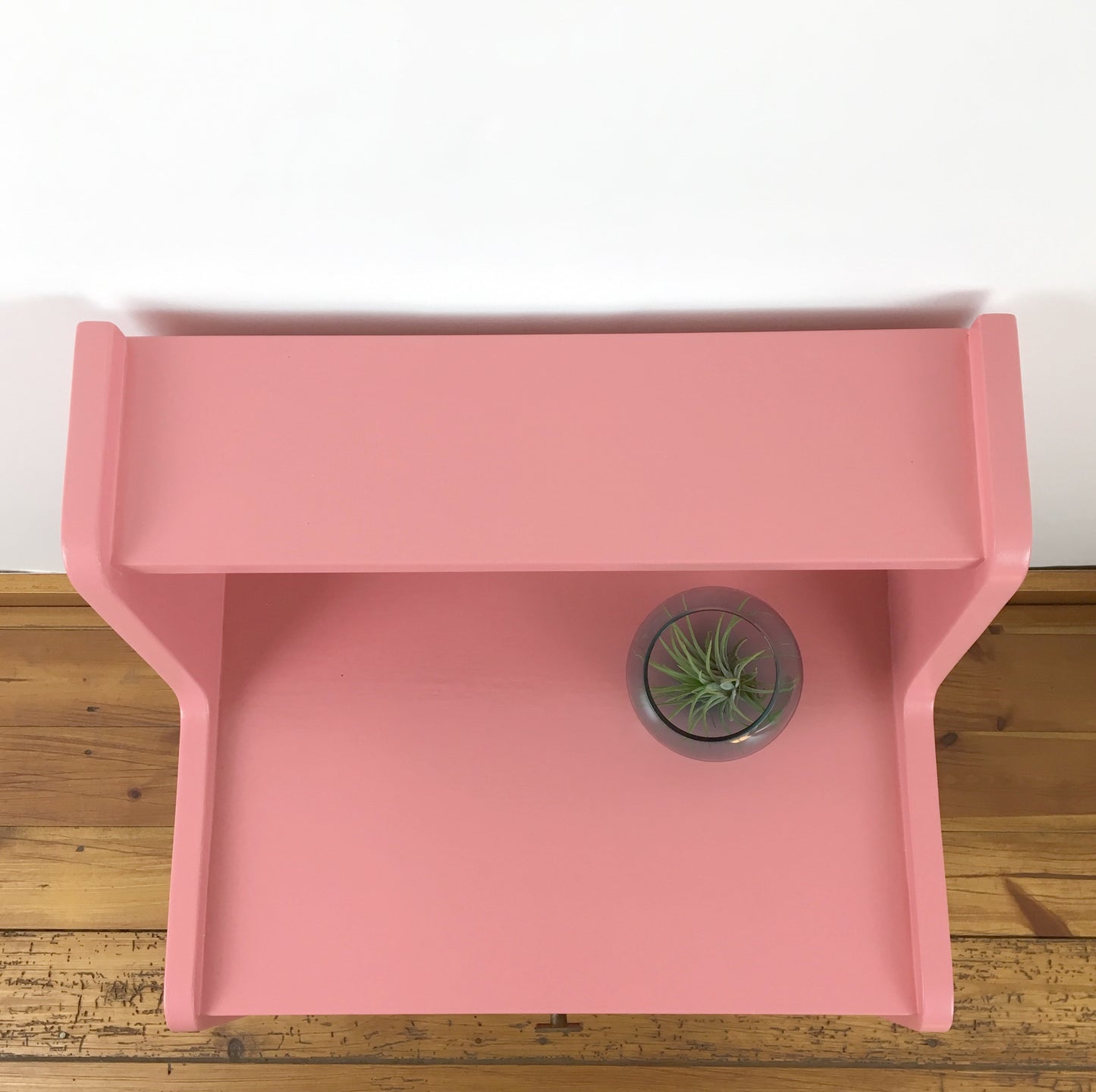 Bijzondere roze kastje