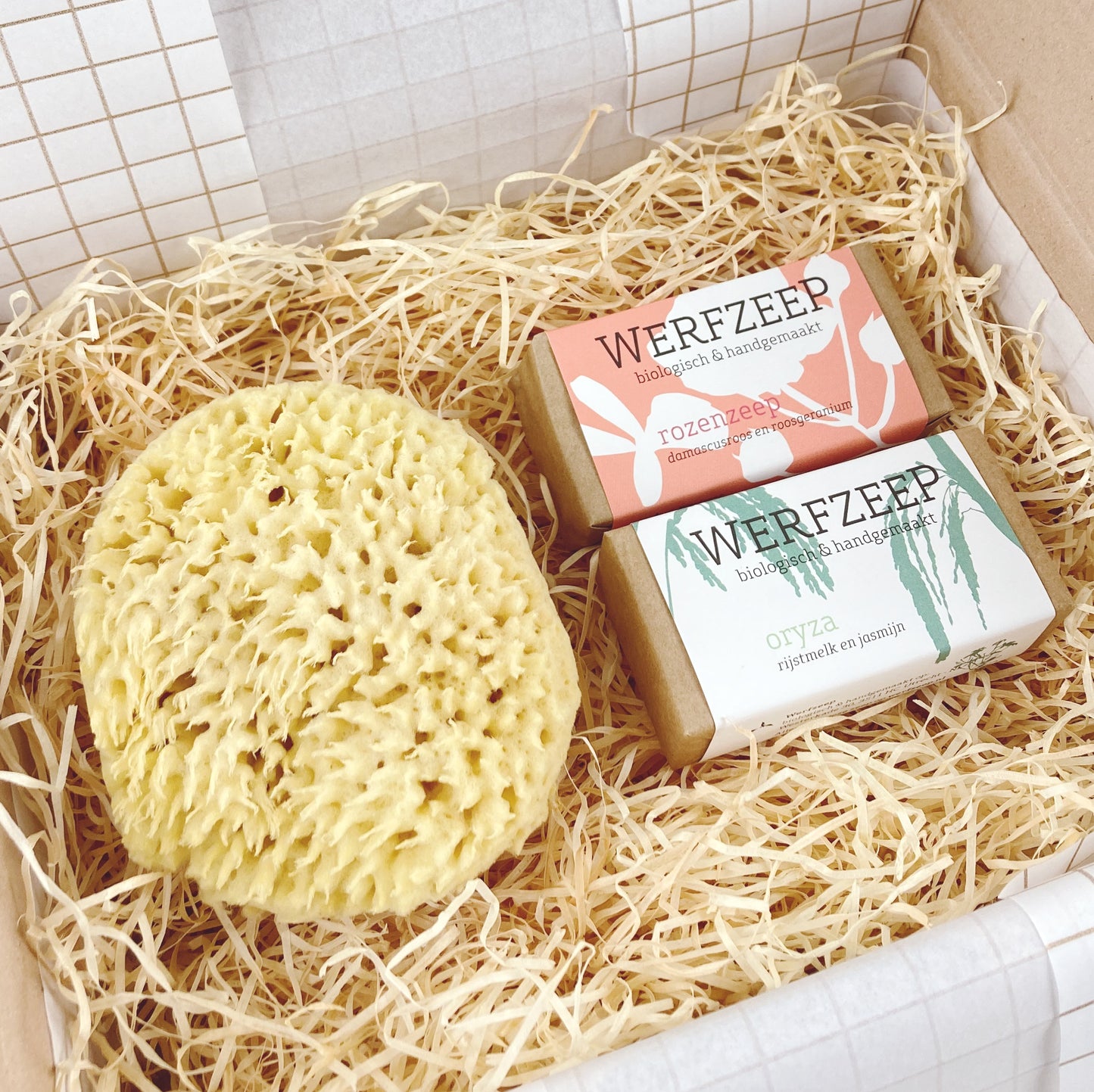 SOAP SET a box for sustainable soap lovers