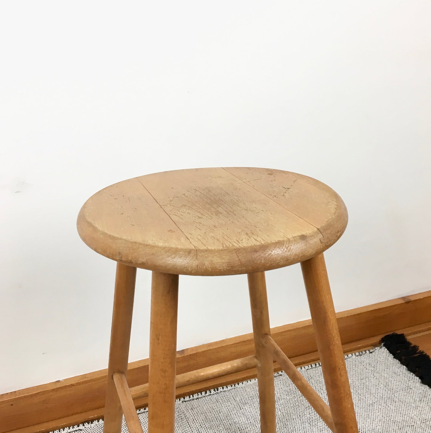 Karaktervolle houten kruk
