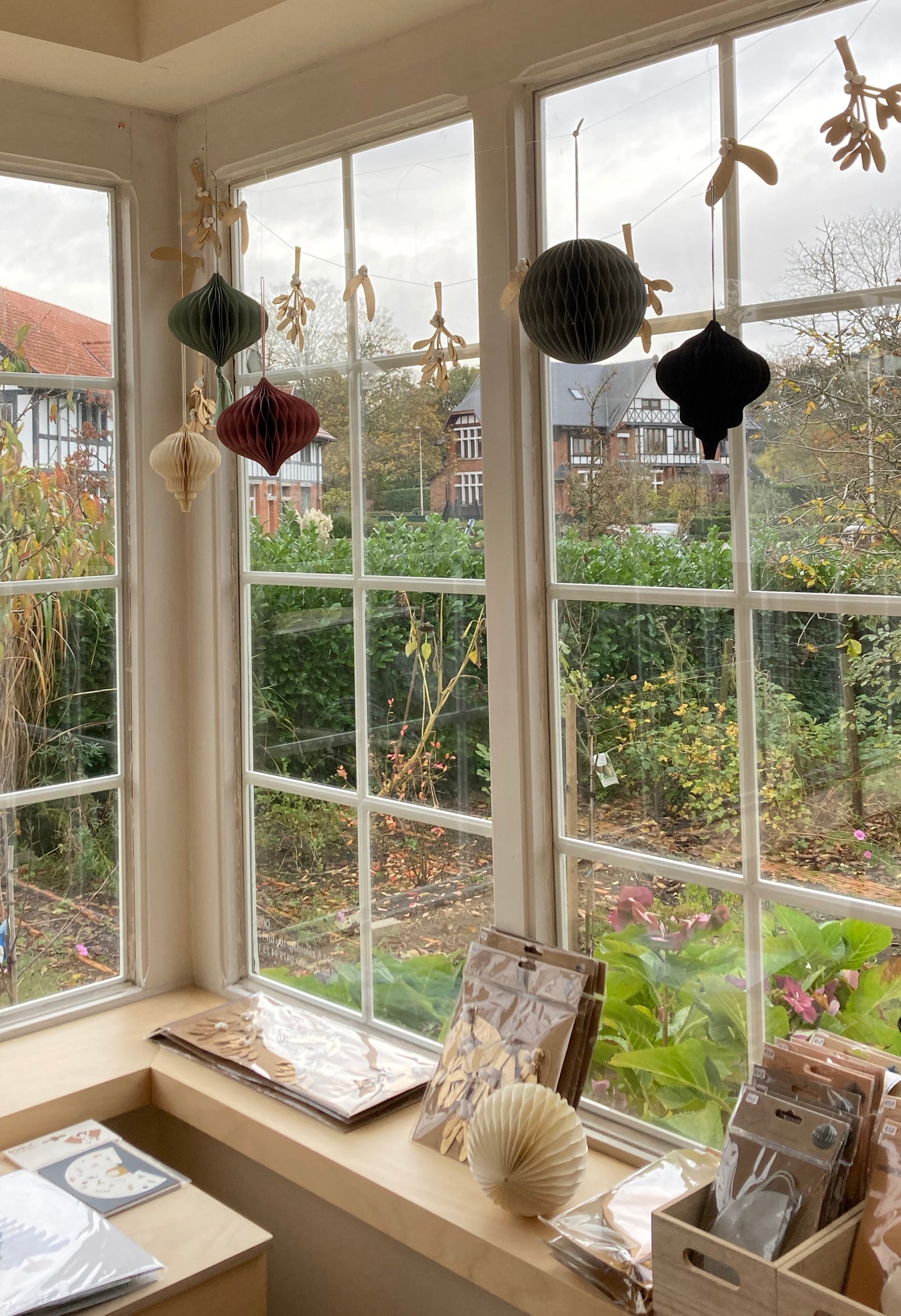 Kerstbal ecru - handmade & fairtrade