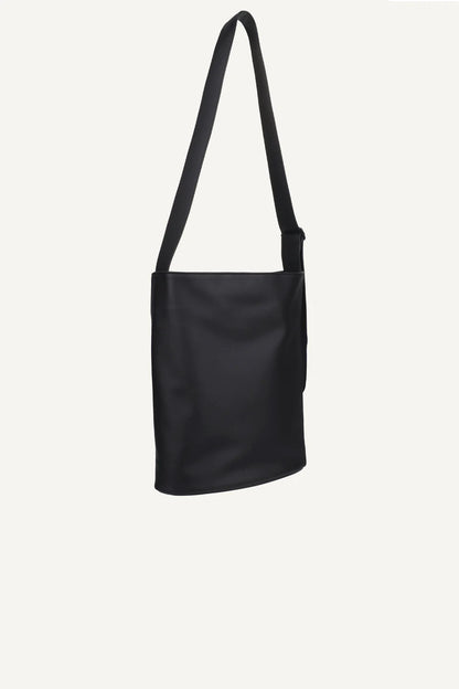 Naomi cross body bag • black