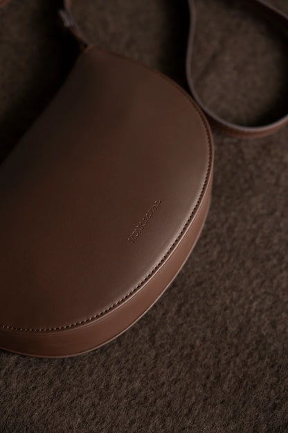 Farou - Half moon bag - darkwood