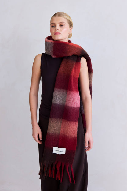 De Reykjavik-sjaal - 100% gerecycled - bordeaux geruit