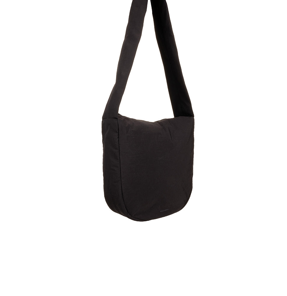 Yuka cross body shopper • black