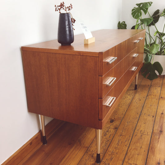 Mid-century strakke buffetkast