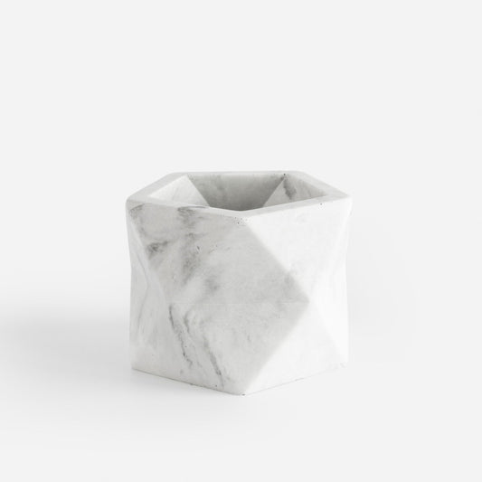 Potje 'Palua' (medium) - White Marble
