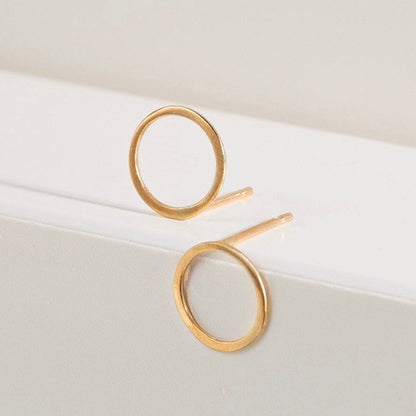 Open circle studs - 9ct recycled gold