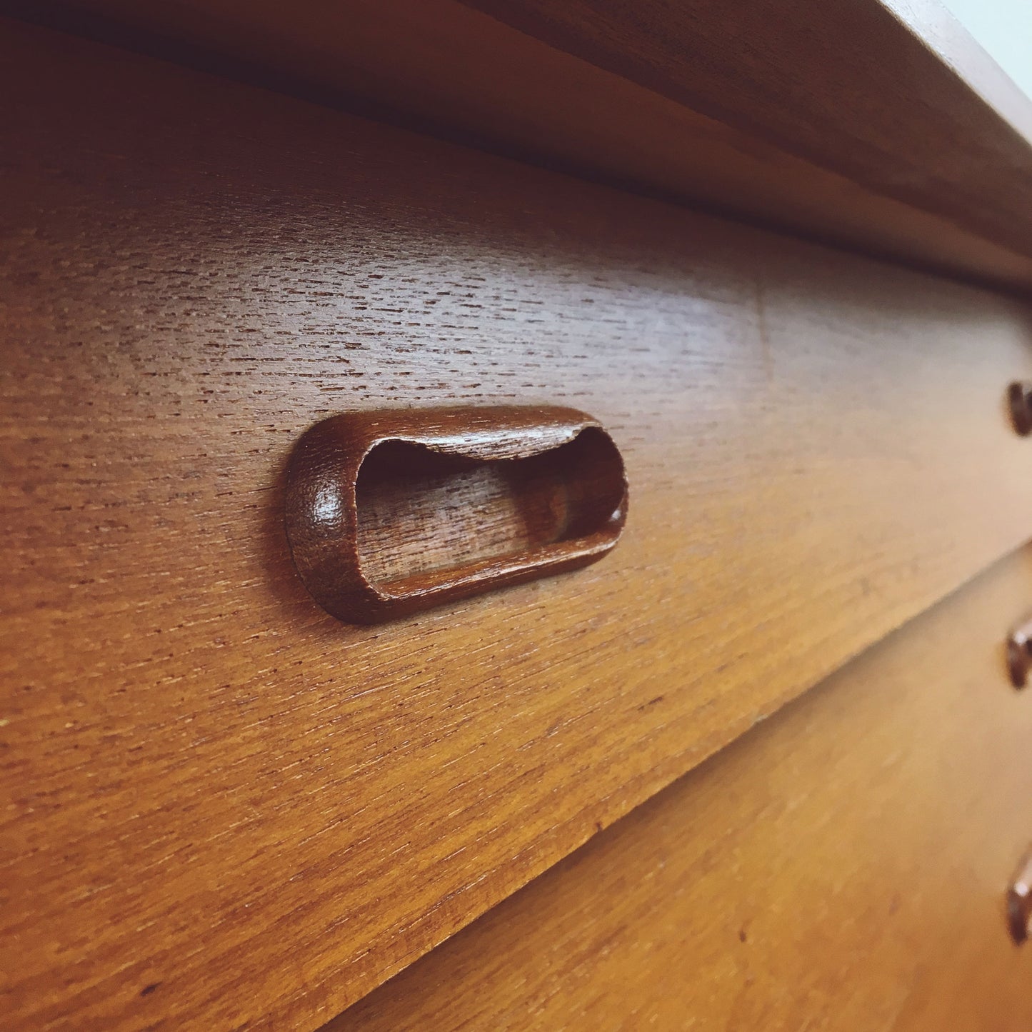Vintage commode